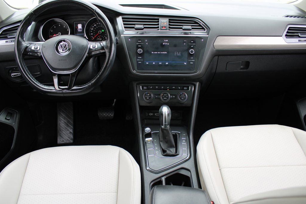 Used 2018 Volkswagen Tiguan SEL image 20