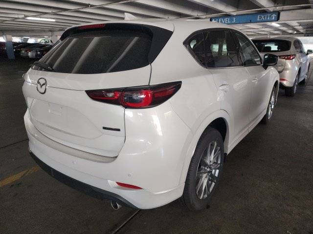 Used 2025 MAZDA CX-5 AWD 2.5 S w/ Premium Plus Pkg image 3