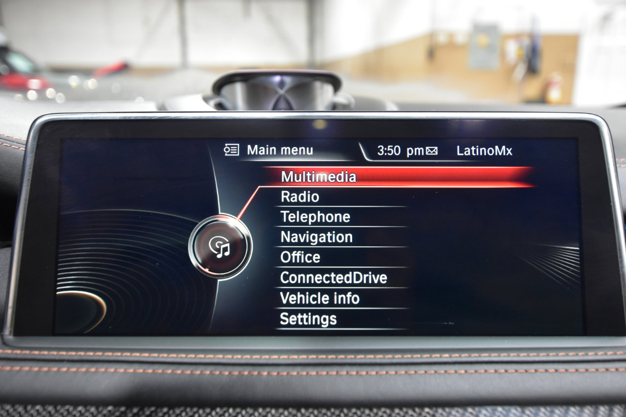 Used 2016 BMW X5 M image 33