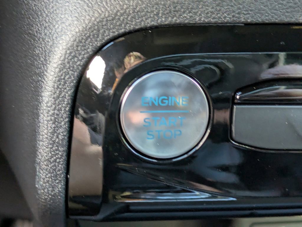 New 2026 Ford Escape ST-Line w/ Tech Pack #1 image 31