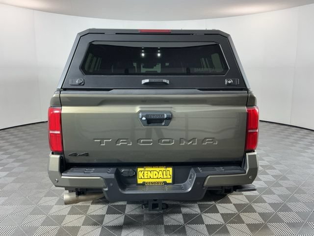 Used 2024 Toyota Tacoma TRD Off-Road w/ TRD Off Road Premium Package AWD/4WD image 5