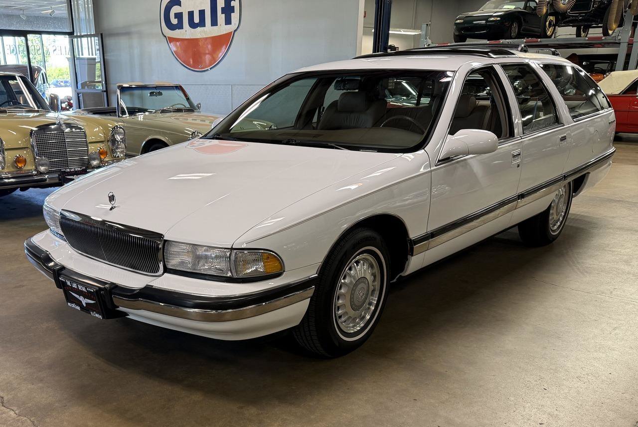 Used 1995 Buick Roadmaster Estate RWD image 9