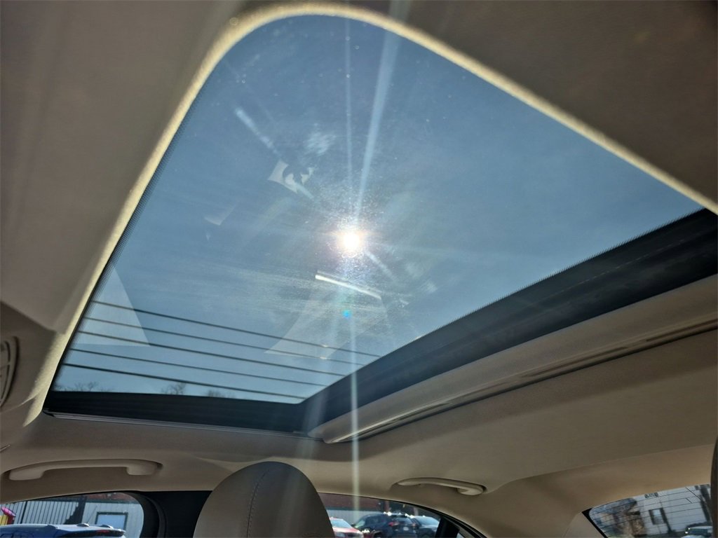 Used 2021 Mercedes-Benz C 300 4MATIC Sedan image 28