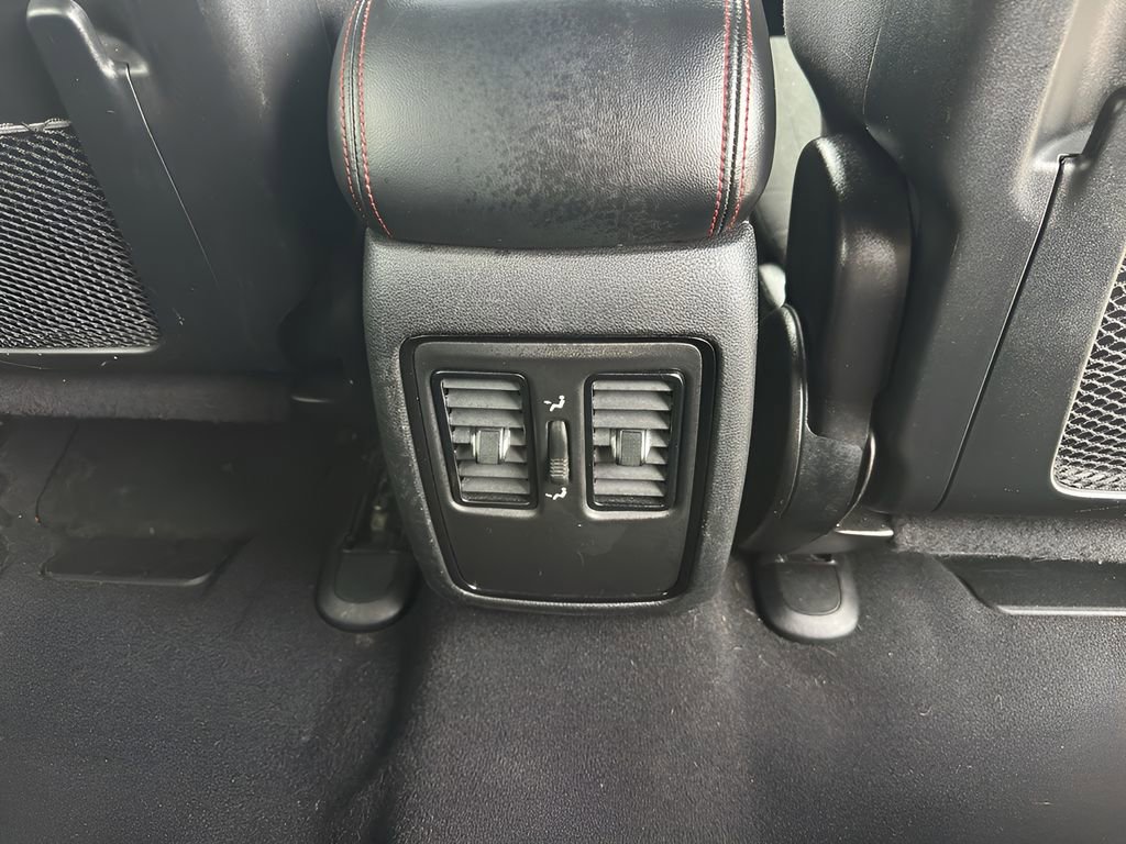 Used 2023 Dodge Durango GT image 30