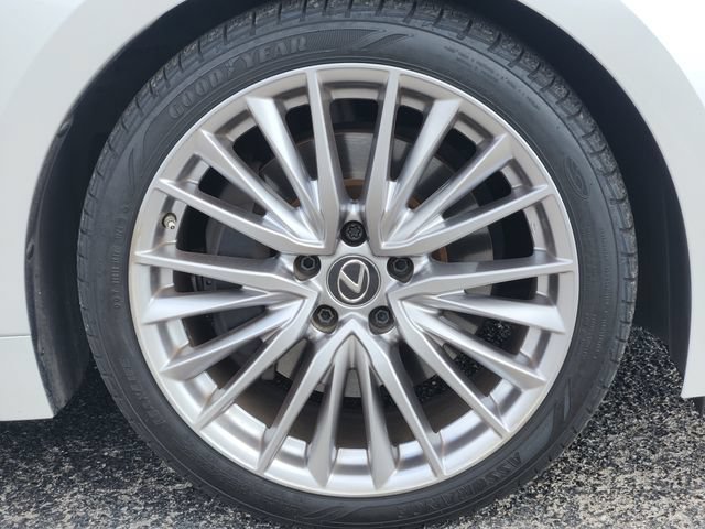 Used 2022 Lexus IS 300 w/ Premium Package RWD image 8