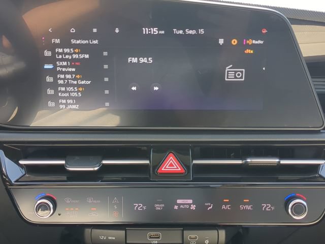Used 2024 Kia Niro EX Touring FWD image 23