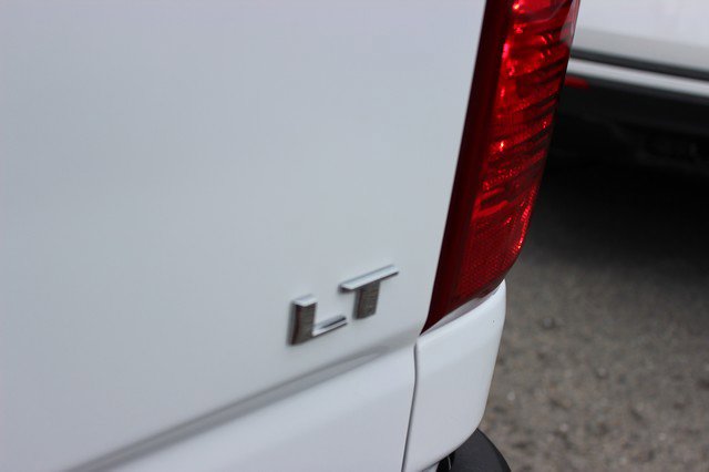 Used 2024 Chevrolet Silverado 2500 LT w/ Convenience Package image 13
