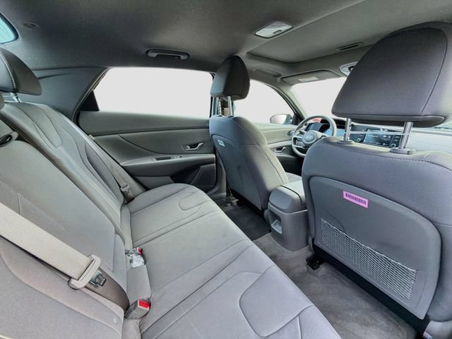 Certified 2026 Hyundai Elantra SEL Sport Premium FWD image 26