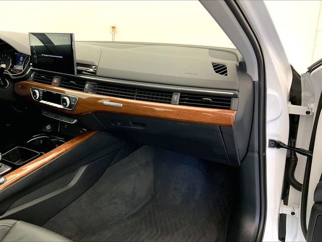Used 2023 Audi A4 2.0T Premium w/ Convenience Package image 21