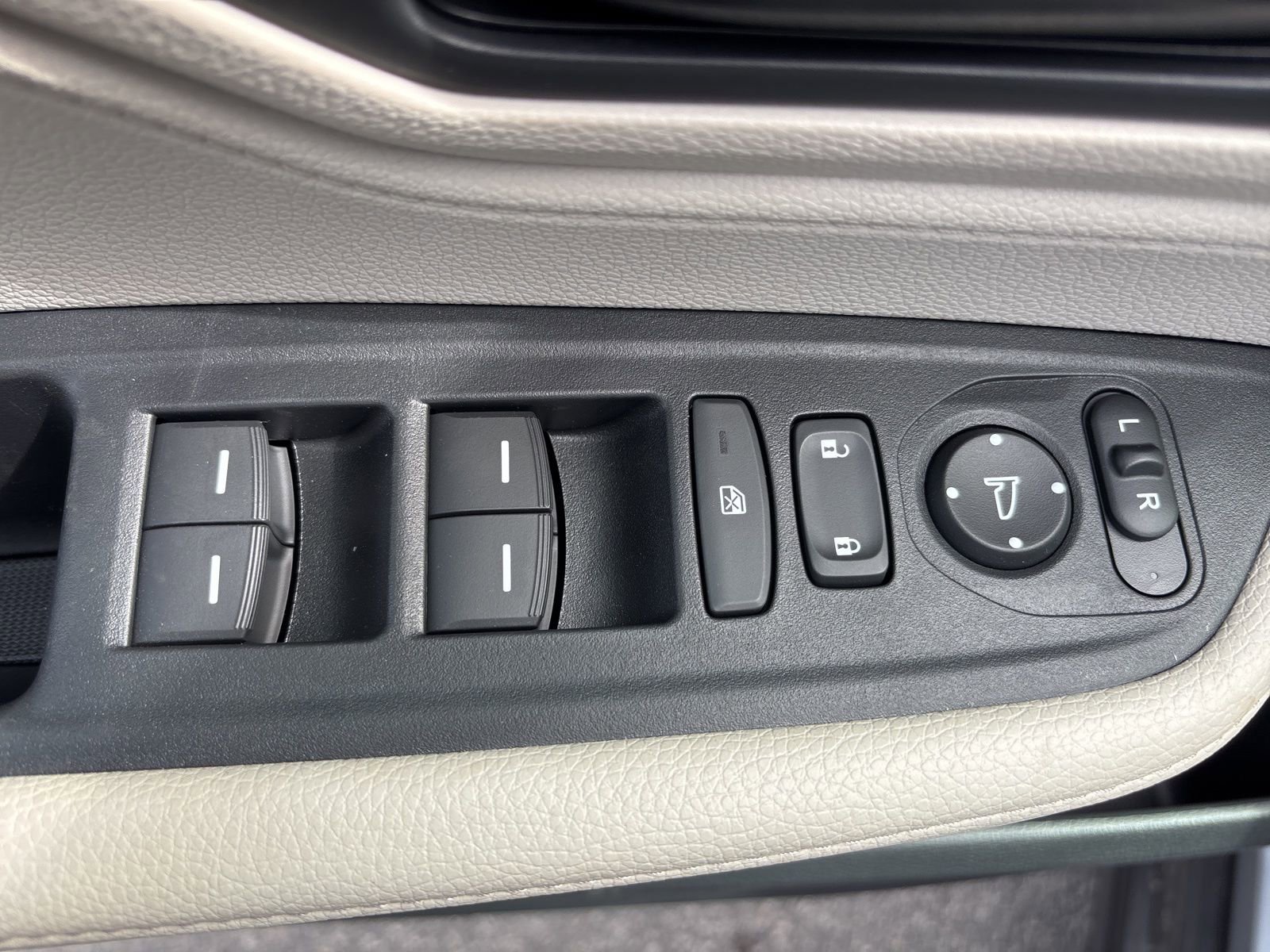 New 2026 Honda Odyssey EX-L image 22