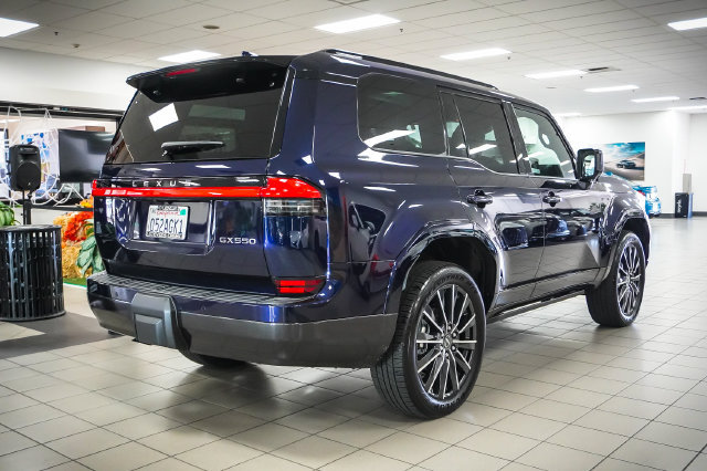 Used 2026 Lexus GX 550 w/ Accessory Package (2T) AWD/4WD image 6