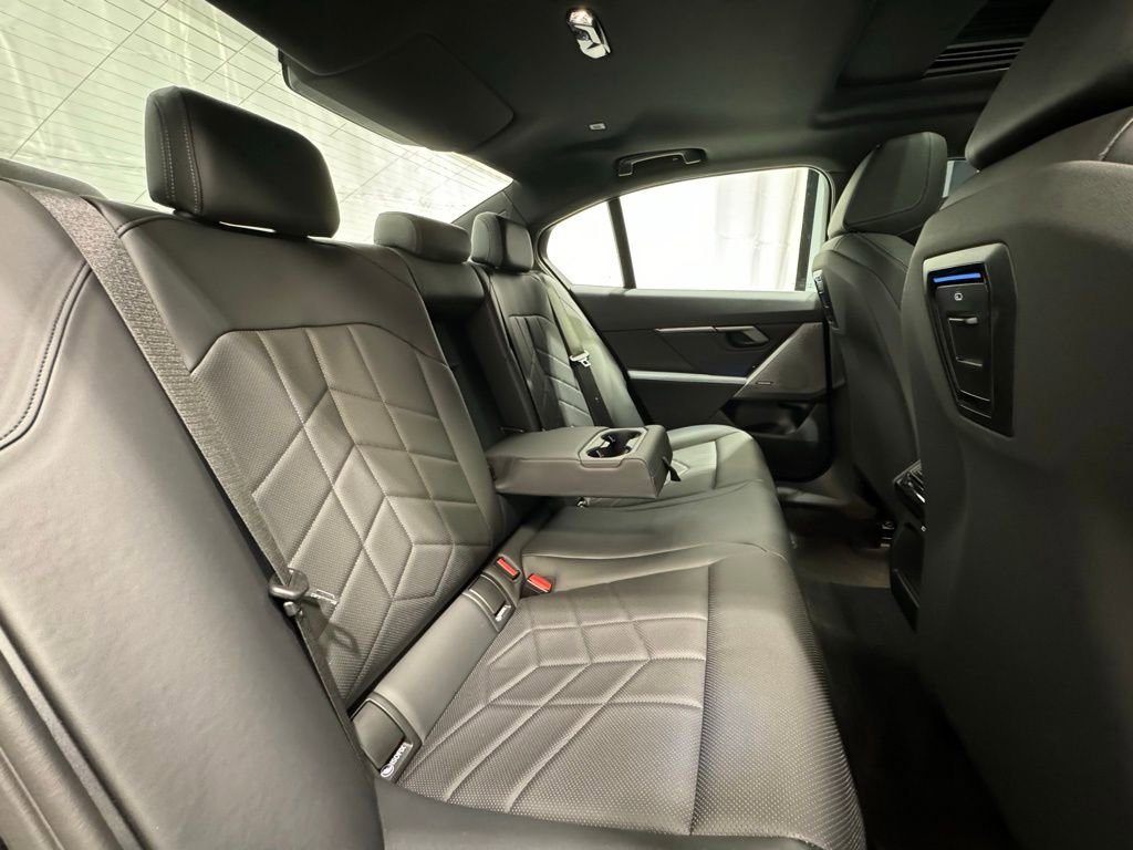 Certified 2025 BMW 530i xDrive w/ Premium Package image 26