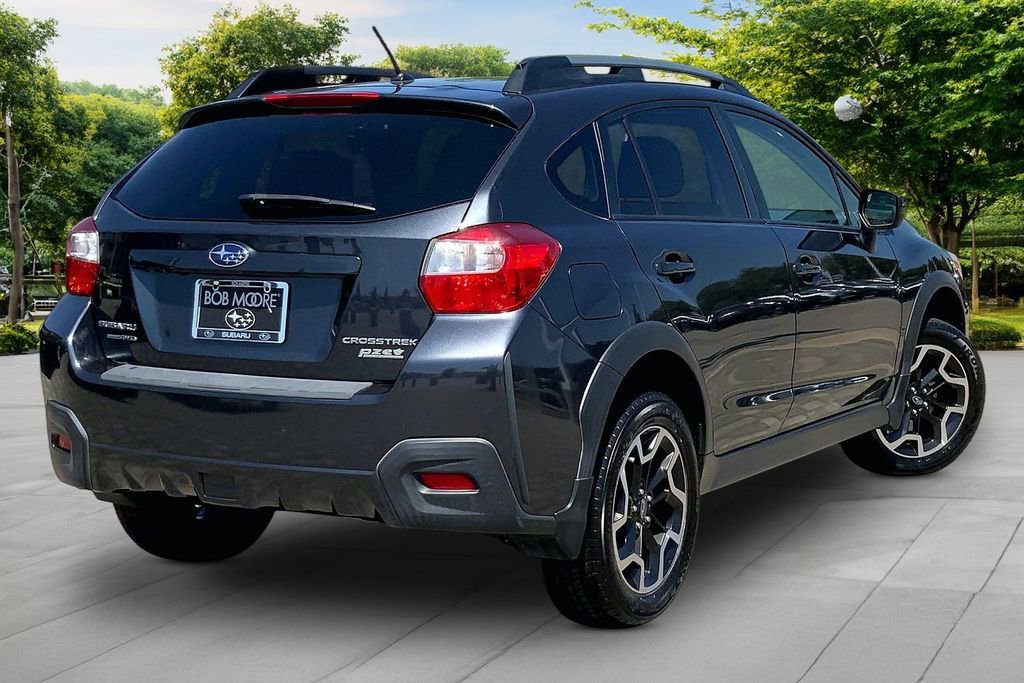 Used 2017 Subaru Crosstrek 2.0i Premium image 6