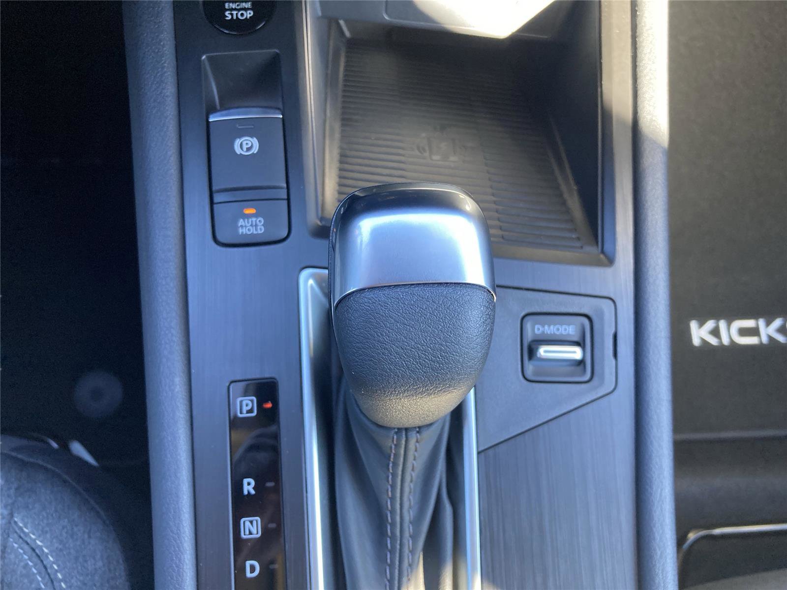 New 2026 Nissan Kicks SV image 19