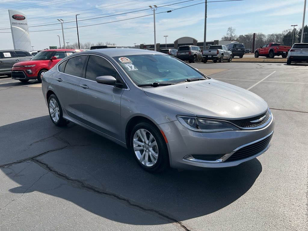 Used 2017 Chrysler 200 Limited Platinum image 20