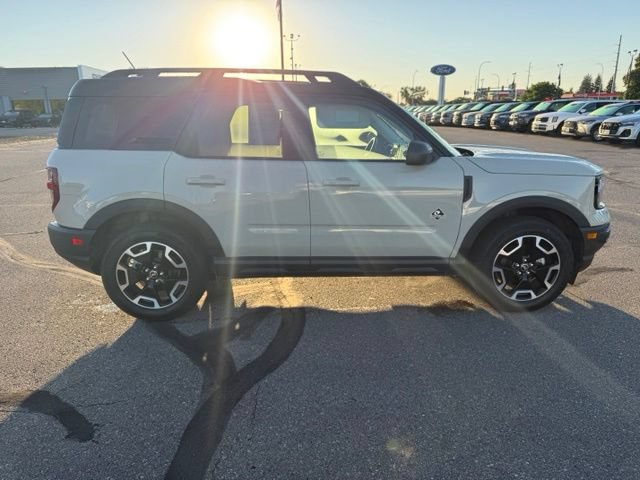 Used 2024 Ford Bronco Sport Outer Banks w/ Tech Package AWD/4WD image 11