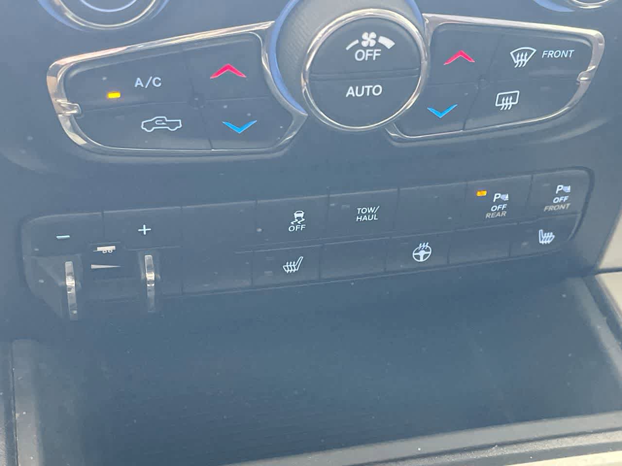 Used 2016 RAM 1500 Big Horn AWD/4WD image 18