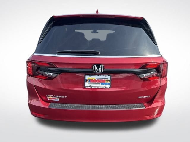 Used 2023 Honda Odyssey Sport image 4