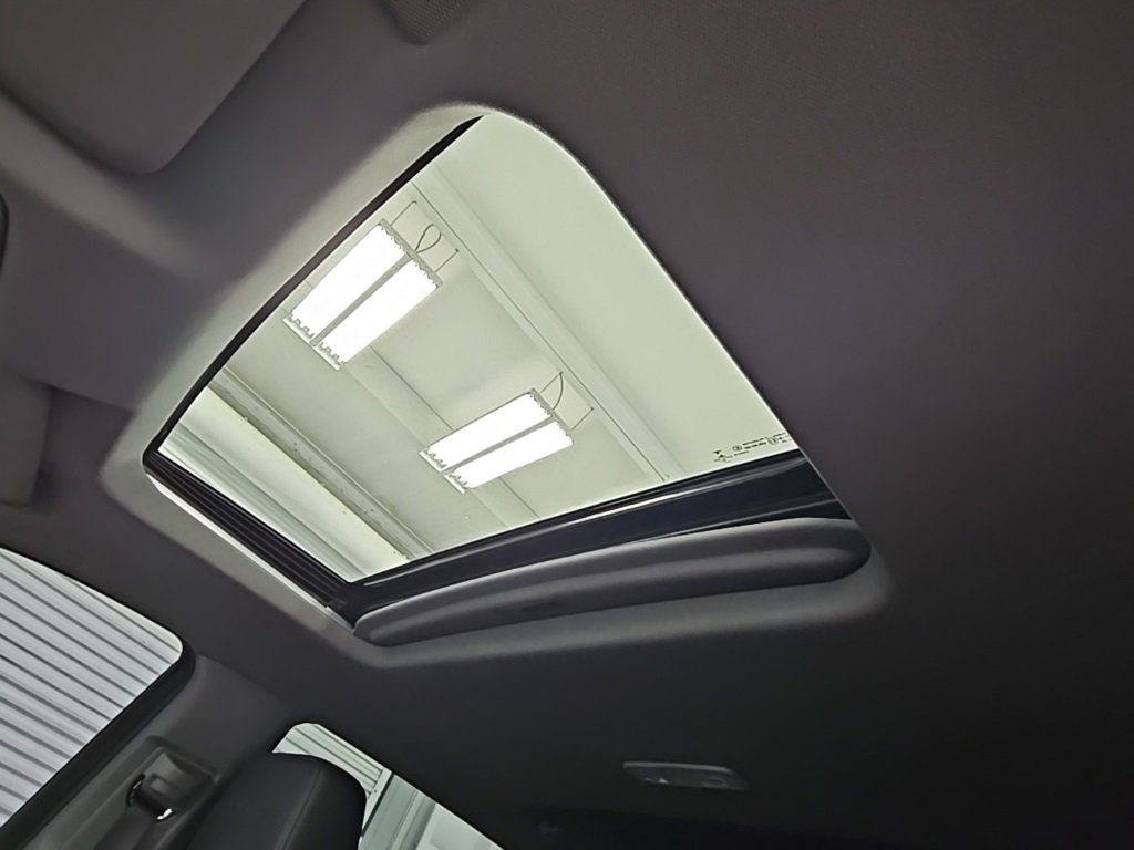 Certified 2023 GMC Sierra 3500 Denali w/ Denali Ultimate Package image 31