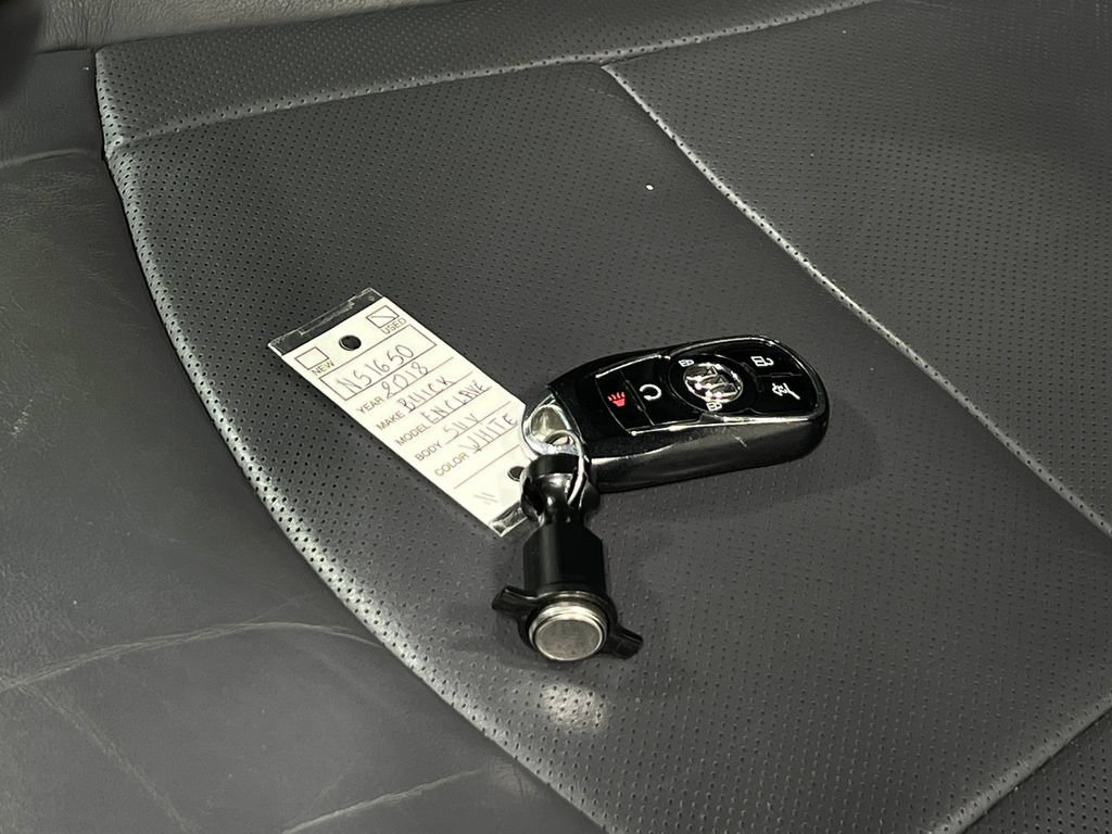 Used 2018 Buick Enclave Essence AWD/4WD image 42