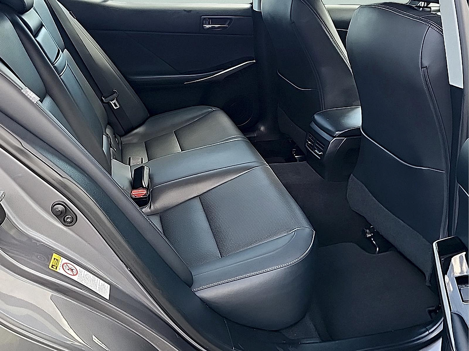 Used 2015 Lexus IS 250 AWD w/ Navigation System Package image 11