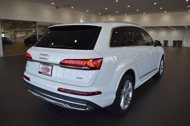 Used 2023 Audi Q7 3.0T Premium Plus AWD/4WD image 7