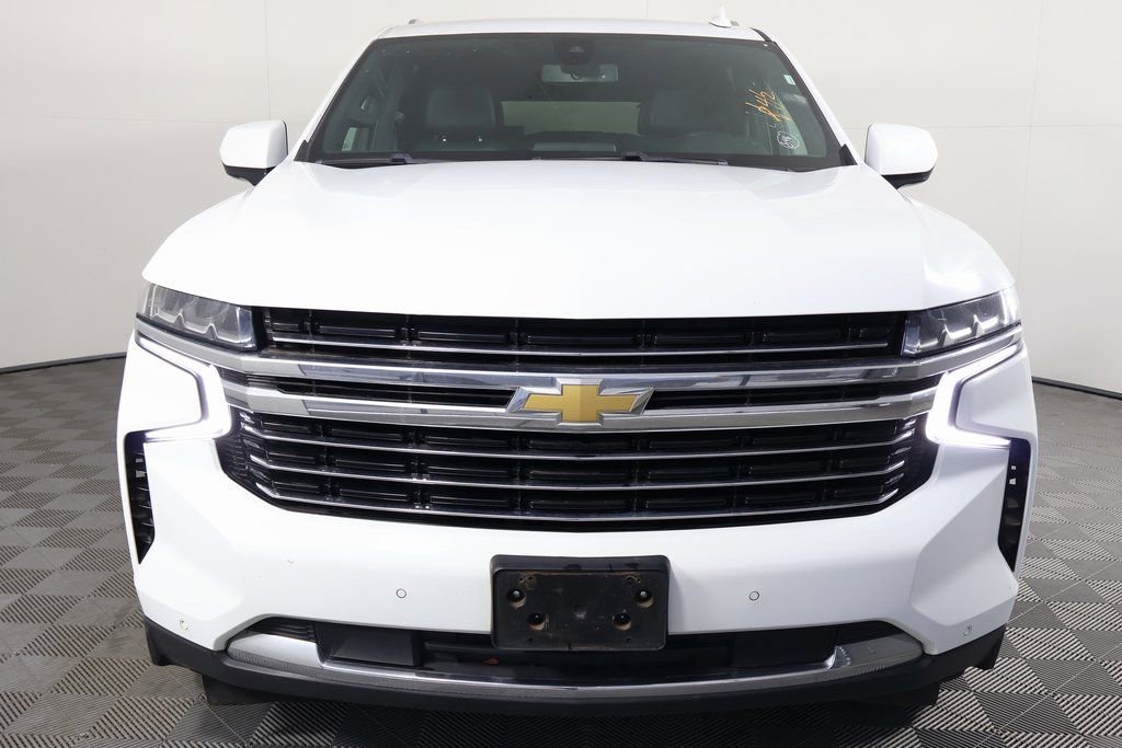 Used 2022 Chevrolet Suburban LT image 2