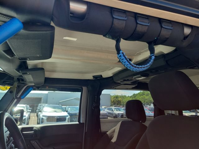 Used 2017 Jeep Wrangler Sport AWD/4WD image 17