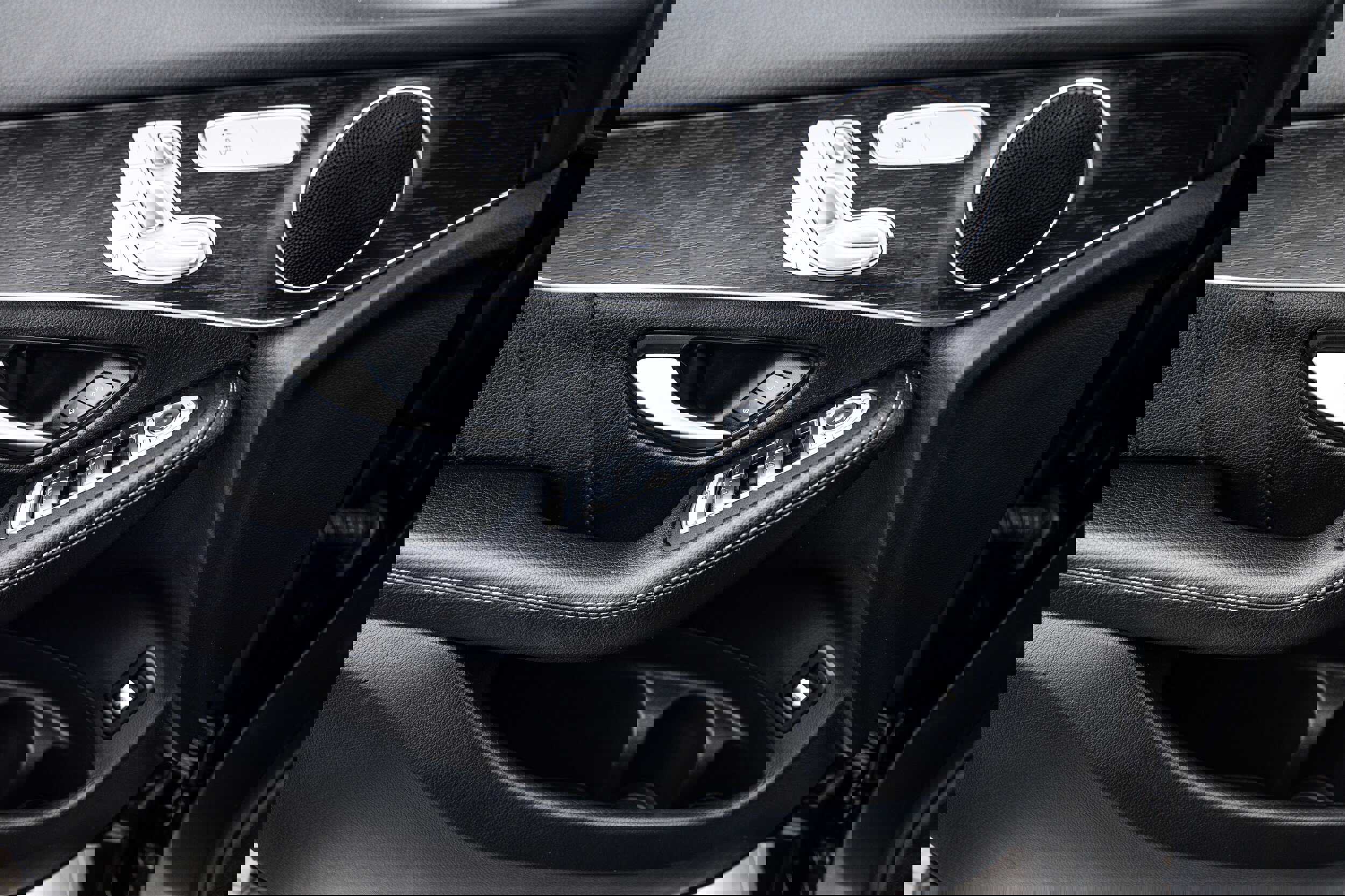 Used 2022 Mercedes-Benz GLC 300 4MATIC image 14