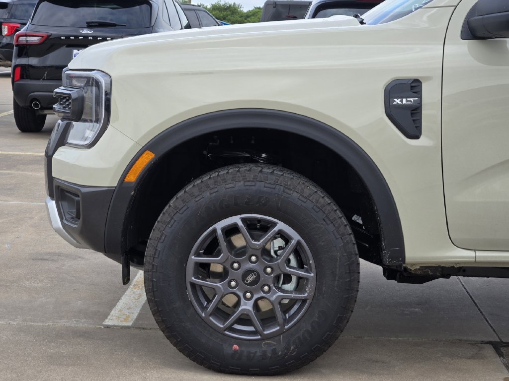 New 2026 Ford Ranger XLT w/ FX4 Off-Road Package AWD/4WD image 6
