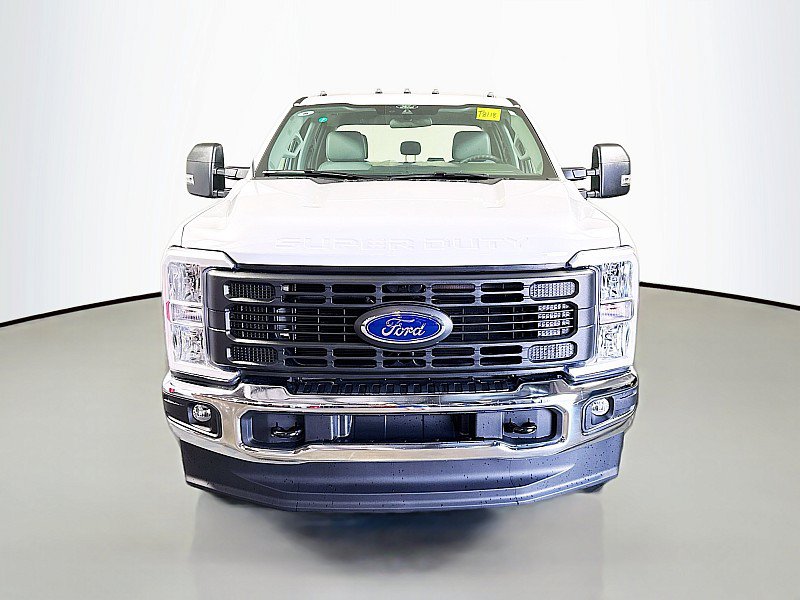 New 2026 Ford F350 XL AWD/4WD image 2