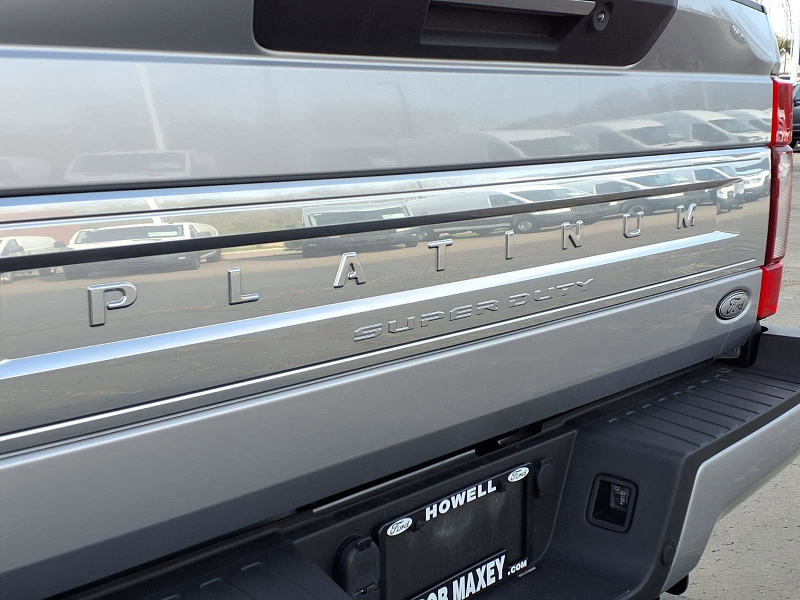 Used 2022 Ford F450 Platinum w/ Snow Plow Prep Package image 9