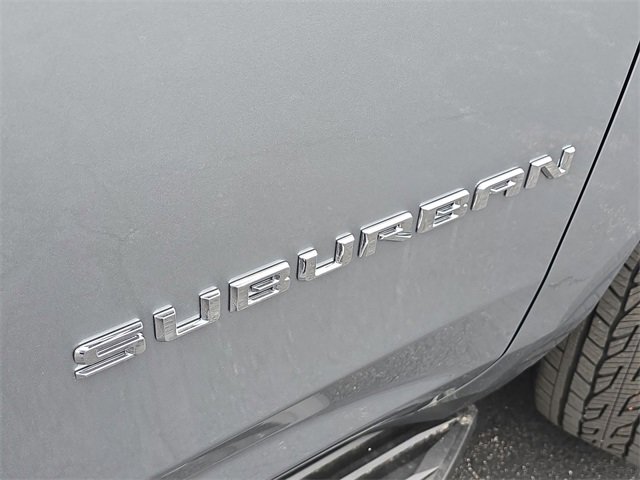 New 2025 Chevrolet Suburban Premier image 32