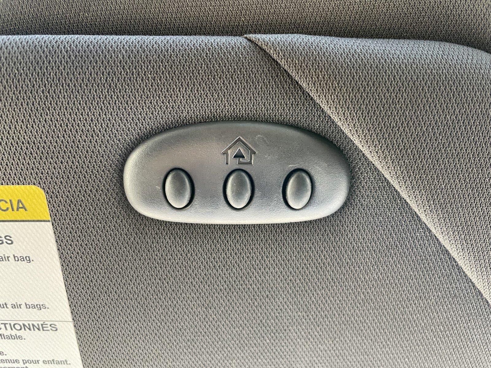 Used 2014 Lincoln MKS FWD image 35
