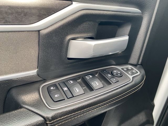 Used 2024 RAM 3500 Big Horn image 17