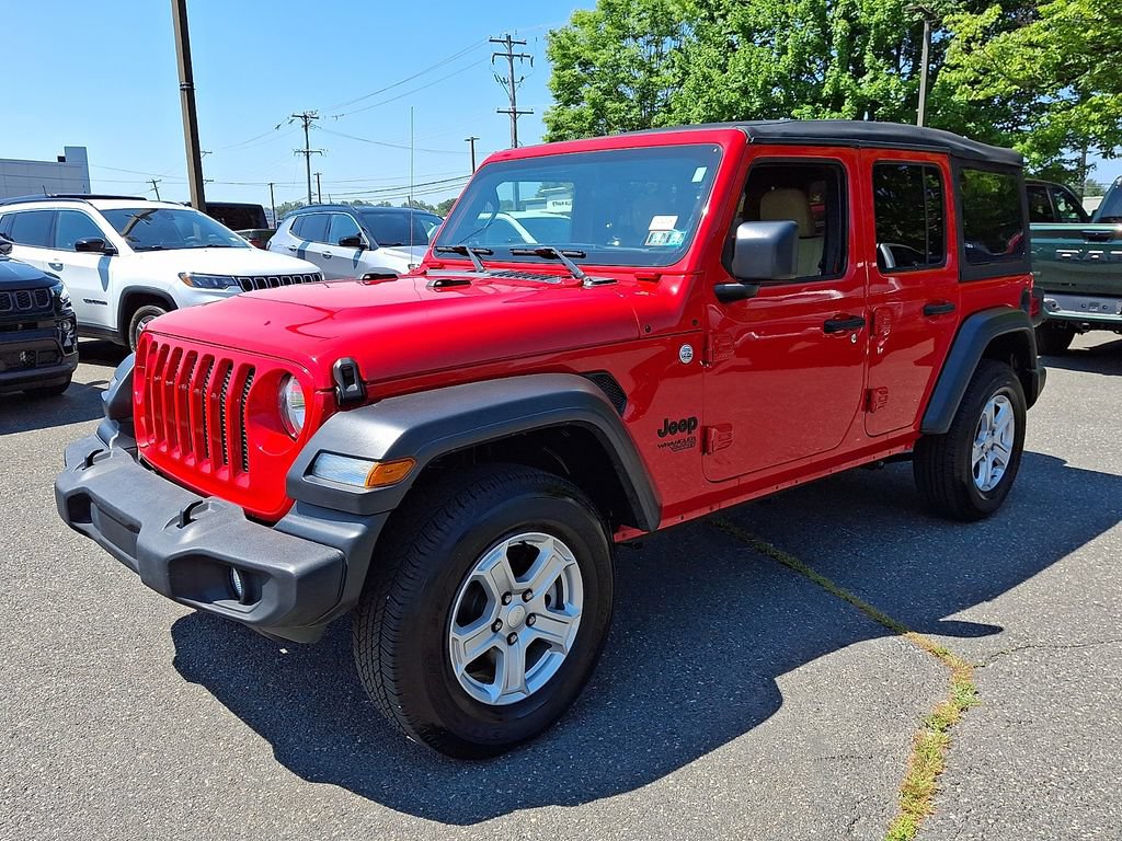 Used 2021 Jeep Wrangler Unlimited Sport AWD/4WD image 3