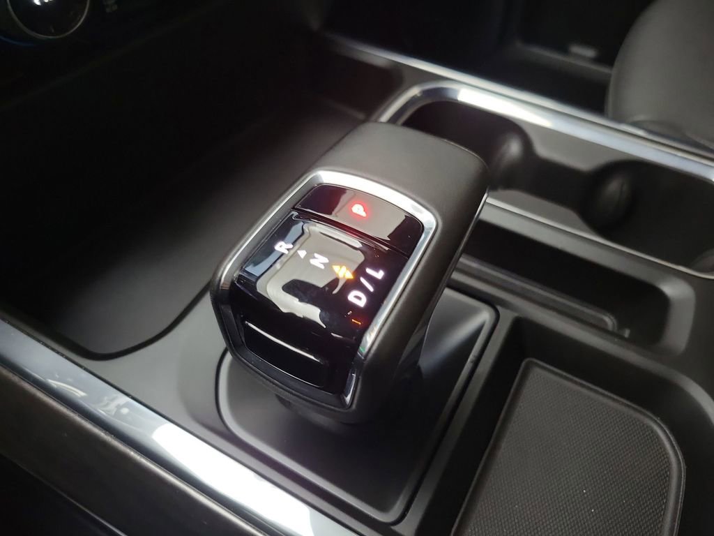 Used 2024 Chevrolet Silverado 1500 LTZ w/ Z71 Off-Road Package image 13