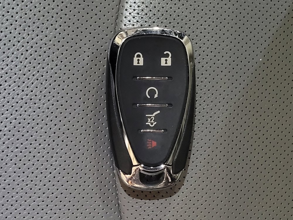 Used 2020 Chevrolet Equinox Premier AWD/4WD image 32