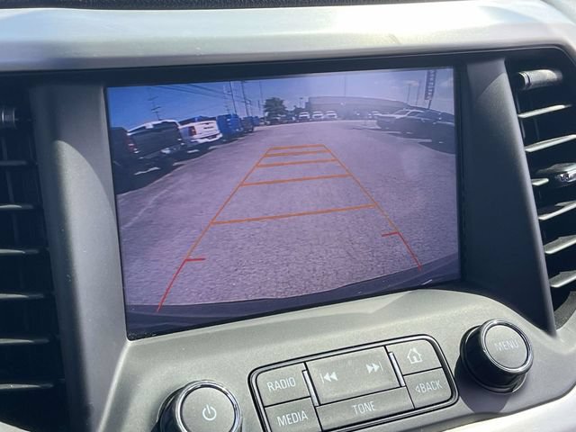 Used 2017 GMC Acadia SLT w/ LPO, Floor Liner Package FWD image 33