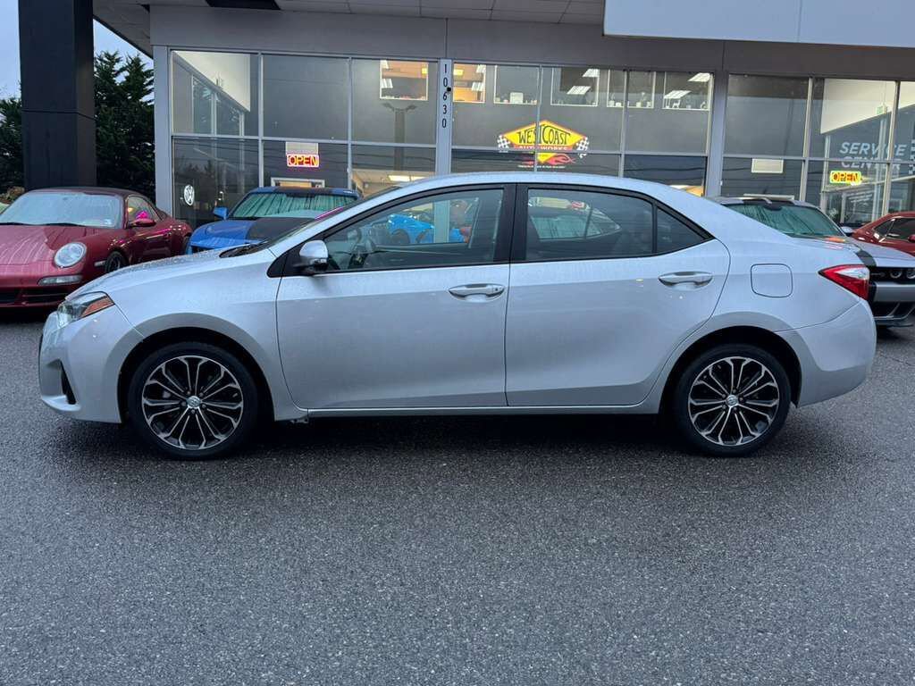 Used 2016 Toyota Corolla S image 4