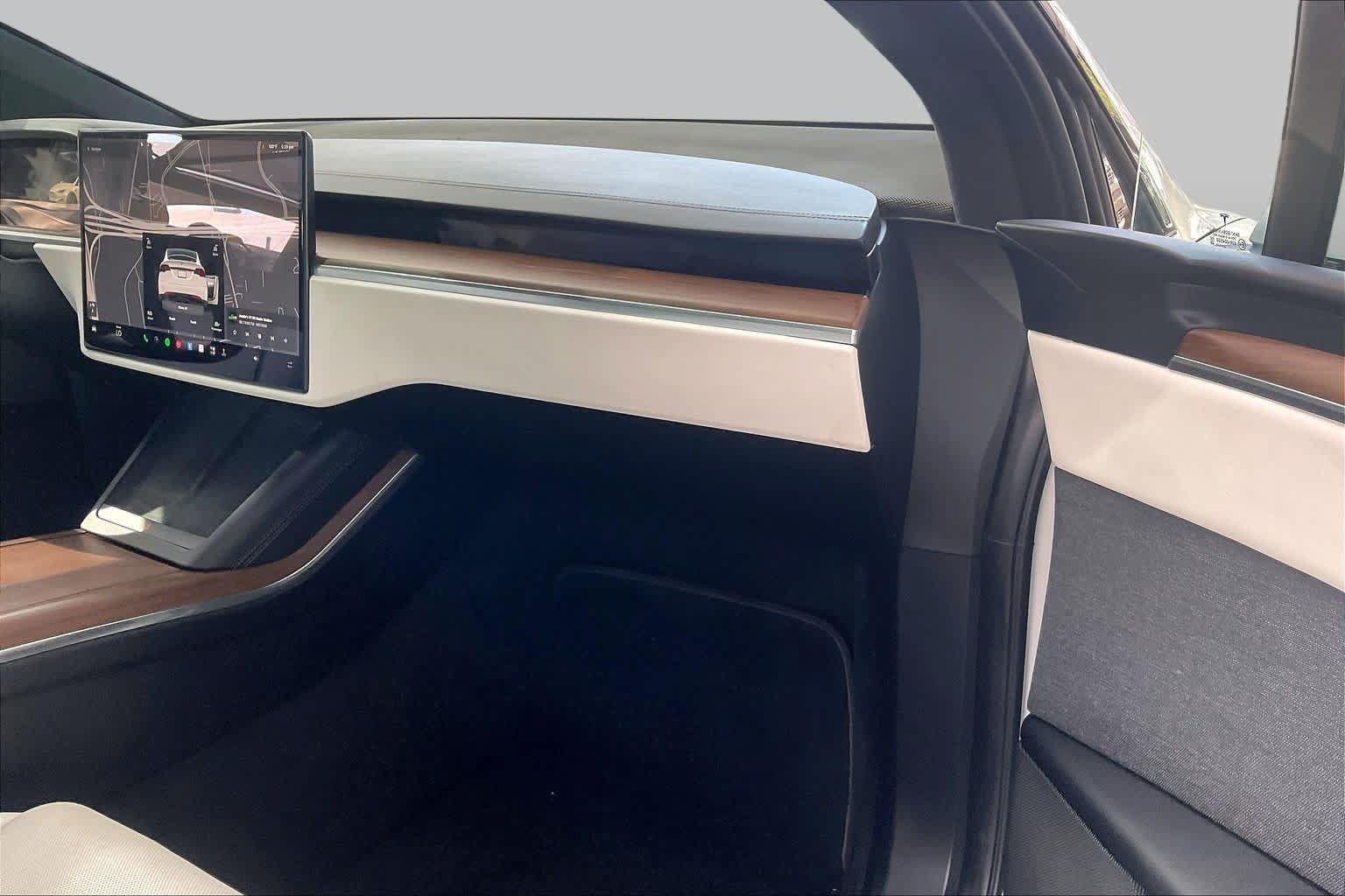 Used 2022 Tesla Model X AWD/4WD image 19