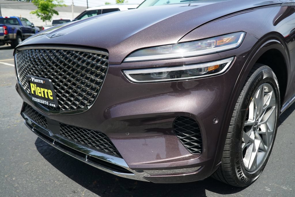 Used 2022 Genesis GV70 2.5T w/ Advanced Package AWD/4WD image 29
