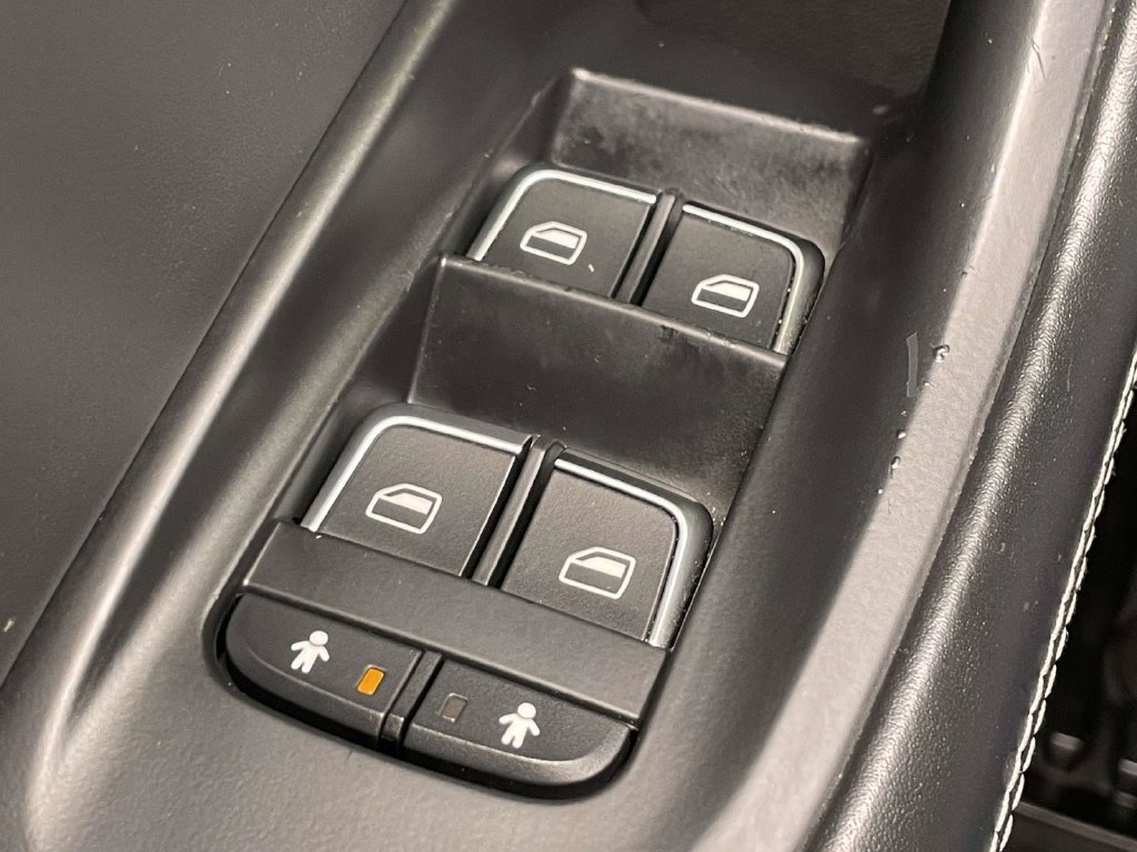 Used 2014 Audi S6 Prestige AWD/4WD image 36