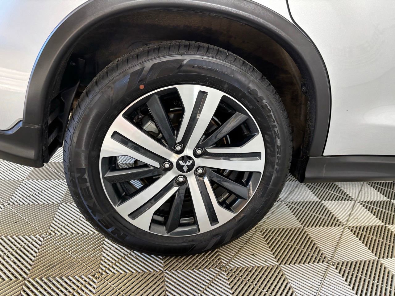 Used 2025 Mitsubishi Outlander Sport AWD image 29