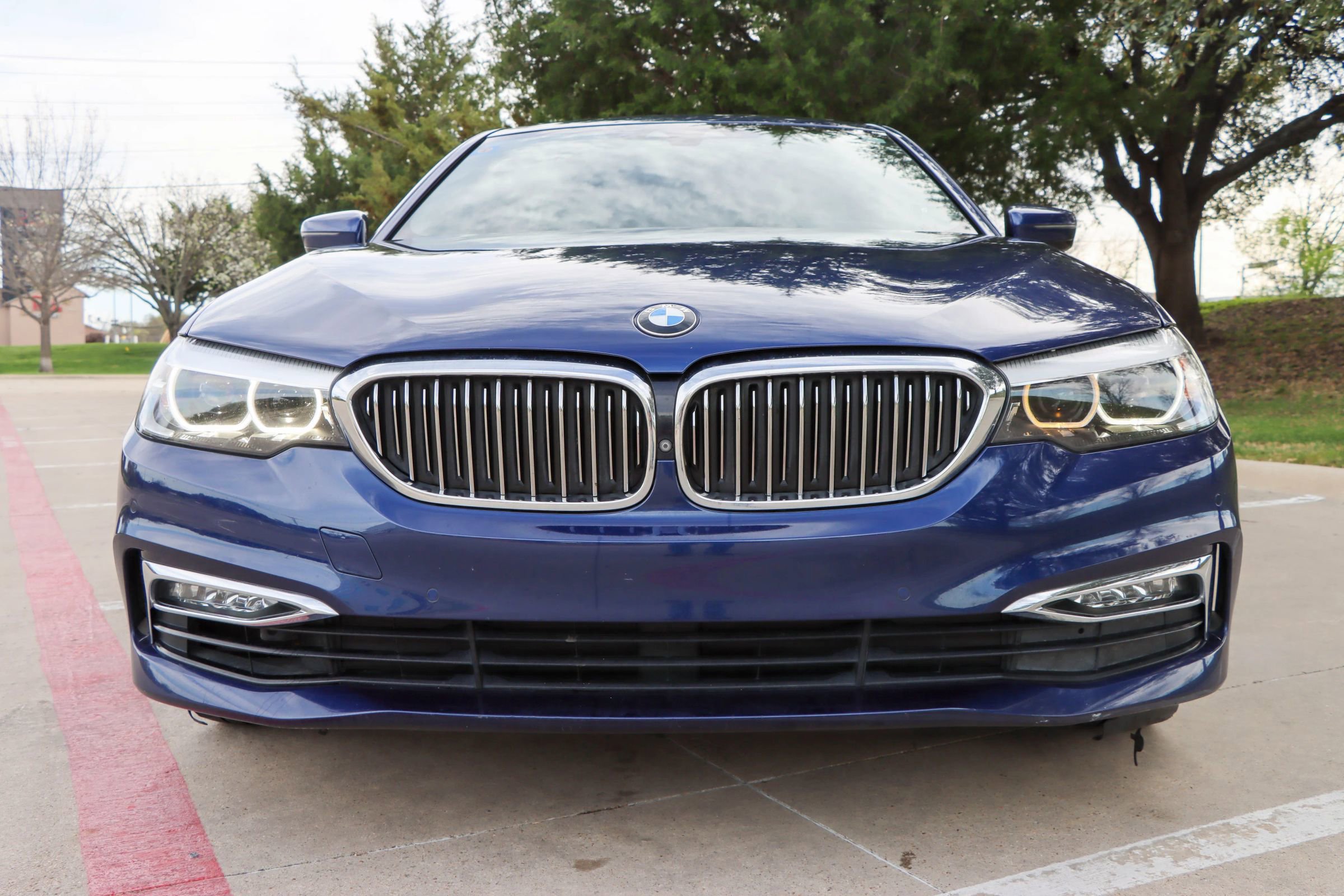 Used 2017 BMW 530i image 2