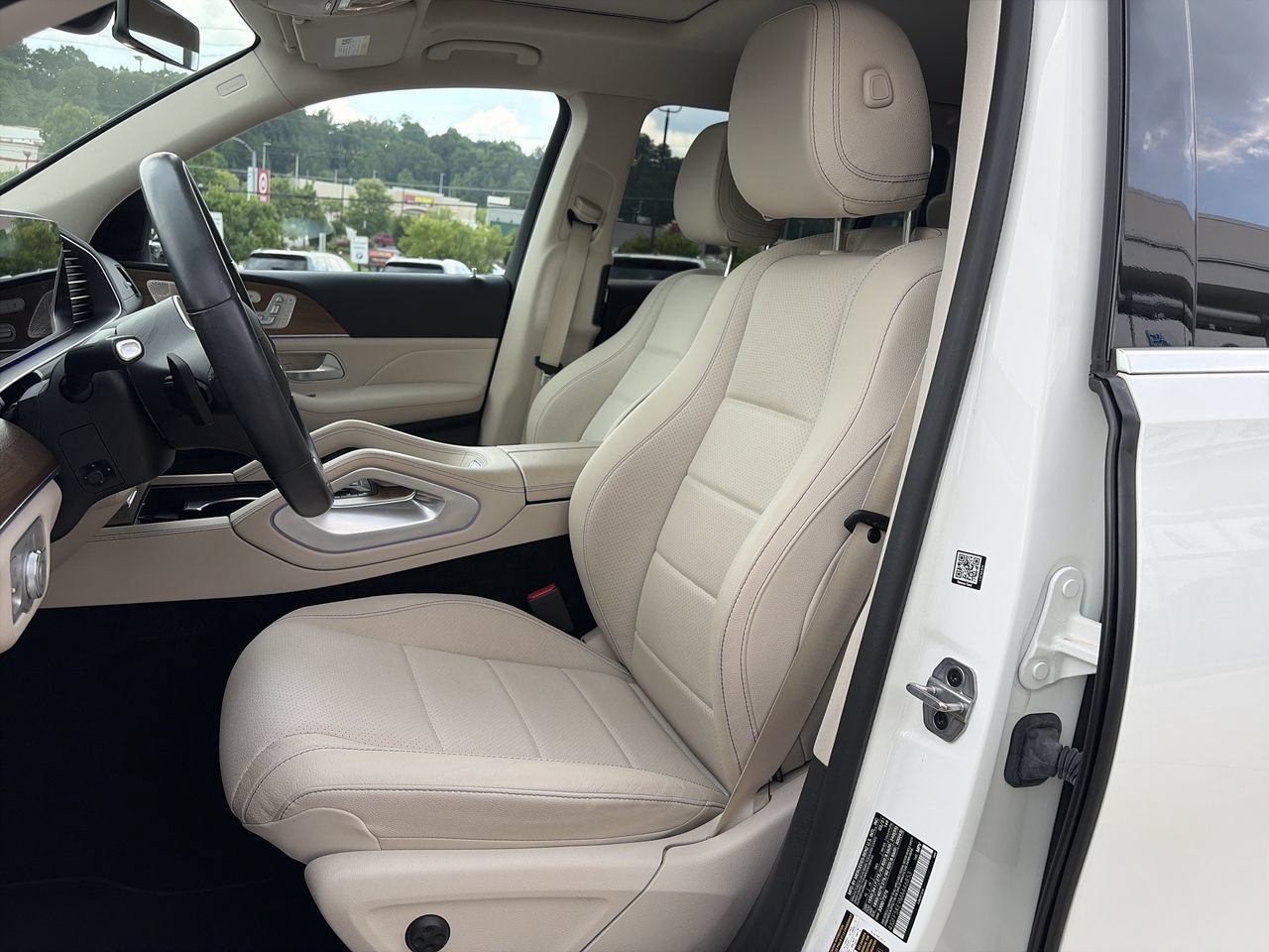 Used 2021 Mercedes-Benz GLS 450 4MATIC image 14