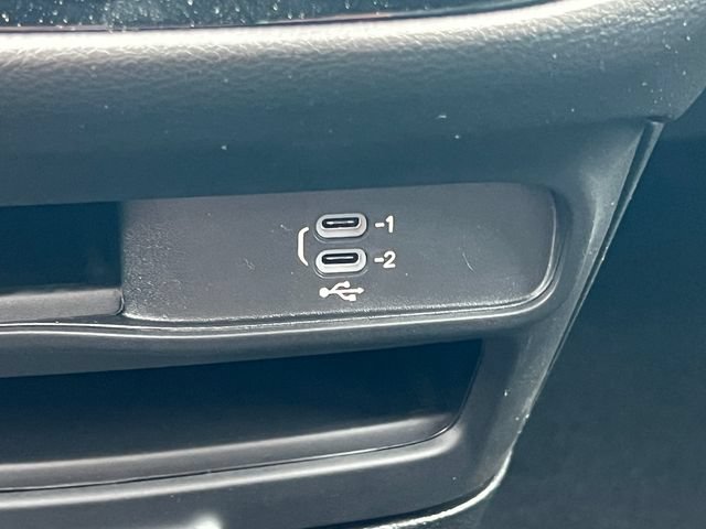 New 2027 Chrysler Pacifica Select AWD/4WD image 25