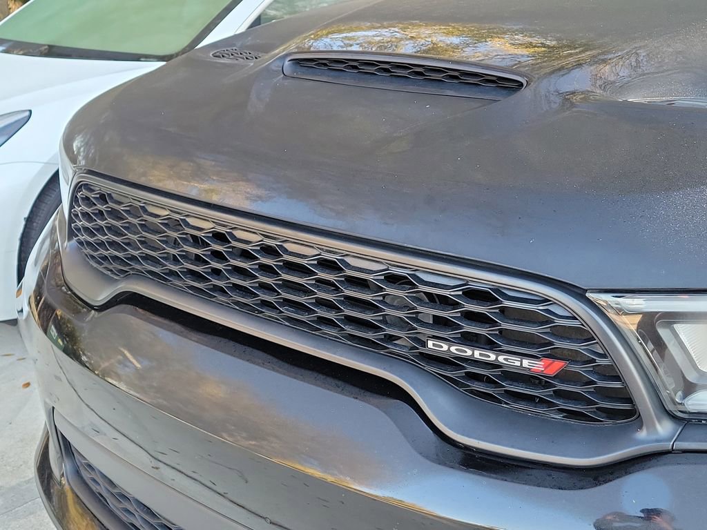 Used 2023 Dodge Durango GT image 3