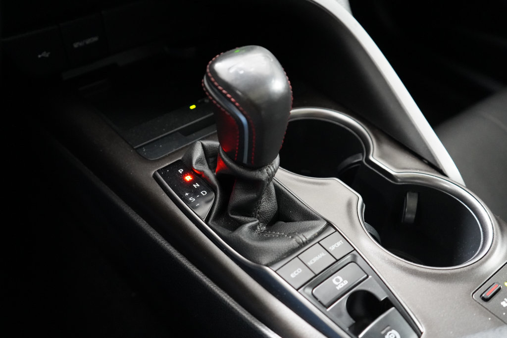Used 2022 Toyota Camry XSE w/ Navigation Package FWD image 27