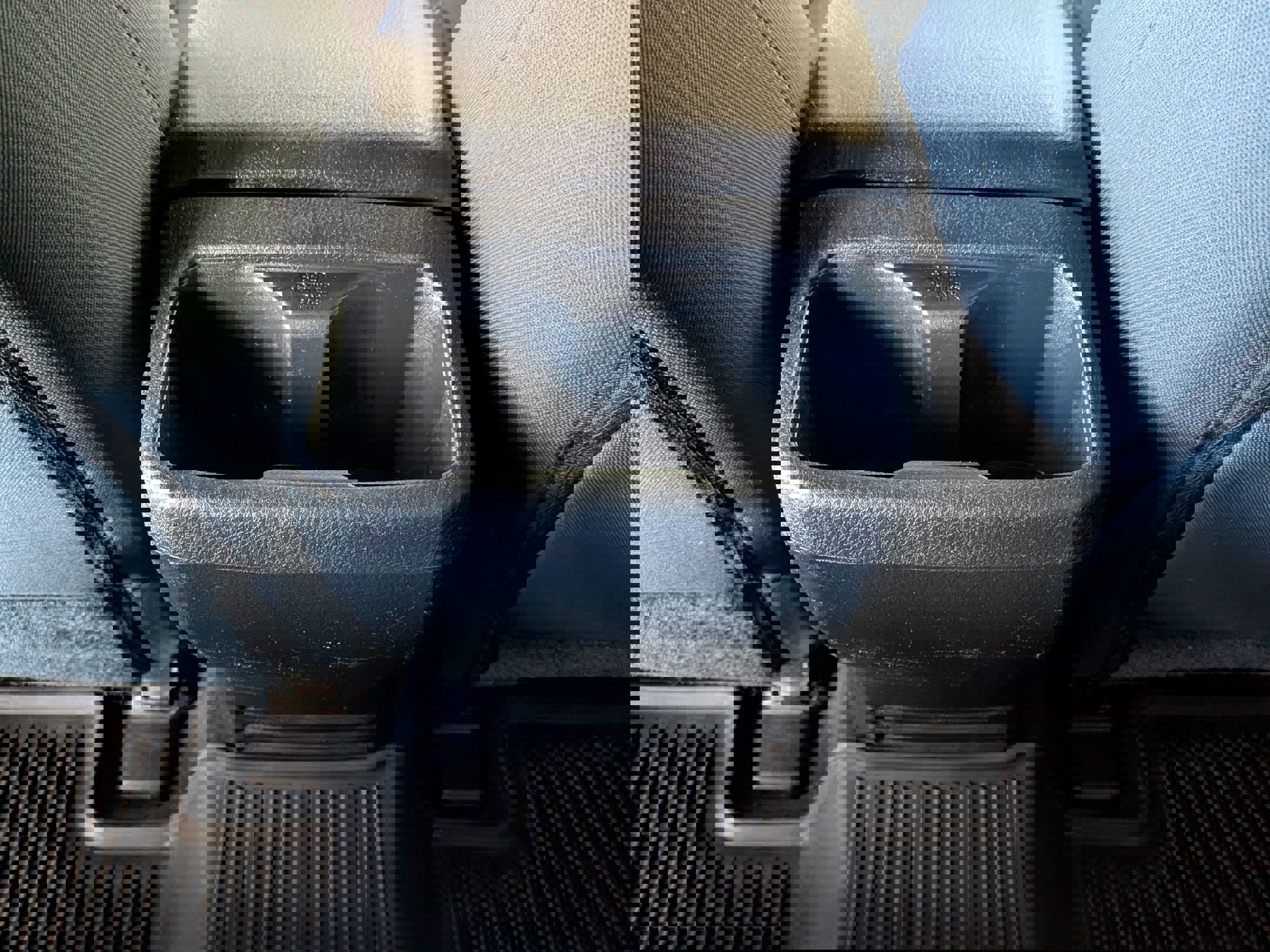 Used 2022 Toyota Tacoma SR5 w/ Trail Edition image 26